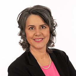 Mme Lyne Cloutier
